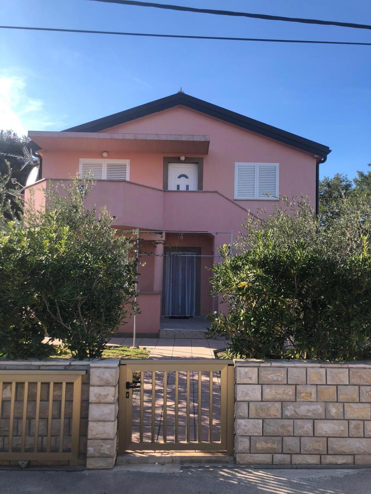Apartment Milka Vir Exterior foto